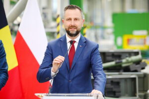 12.05.2025. Skarżysko-Kamienna. Podpisanie listu intencyjnego w sprawie zakupu przez Belgię zestawów rakietowych Piorun / Fot. Wiktor Taszłow - Radio Kielce