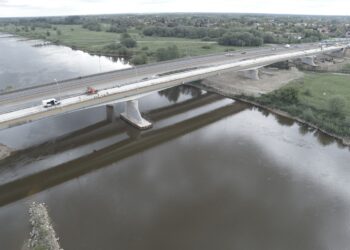 Budowa mostu na Wiśle w Sandomierzu / źródło: GDDKiA