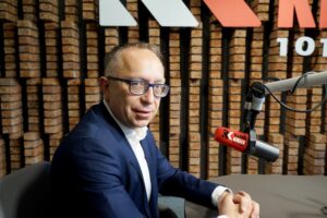 30.05.2025. Radio Kielce. Rozmowa Dnia. Na zdjęciu: Artur Gierada - przewodniczący świętokrzyskiej PO / Fot. Piotr Kwaśniewski - Radio Kielce