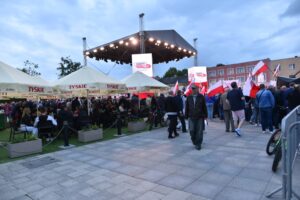 28.05.2025. Końskie. Debata przed II turą wyborów na Prezydenta RP. / Fot. Magdalena Galas-Klusek - Radio Kielce