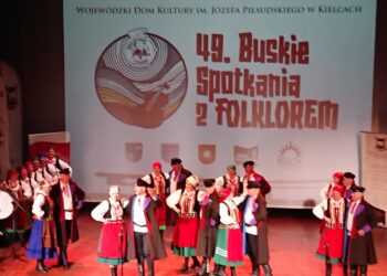 Busko-Zdrój rozbrzmiewa muzyką ludową