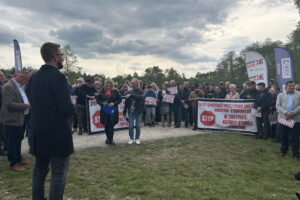 INTERWENCJA. Stawy mogą zostać sprzedane. Czy będą przekazane gminie? - Radio Kielce