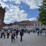 01.05.2025. Sandomierz. Turyści w mieście / Fot. Grażyna Szlęzak - Radio Kielce