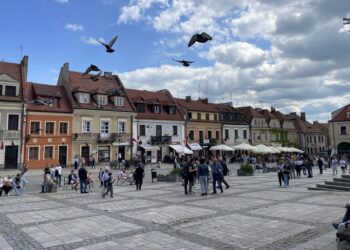 Majówka w Sandomierzu. Są turyści z całej Polski