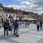 01.05.2025. Sandomierz. Turyści w mieście / Fot. Grażyna Szlęzak - Radio Kielce