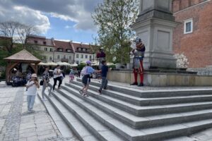 01.05.2025. Sandomierz. Turyści w mieście / Fot. Grażyna Szlęzak - Radio Kielce