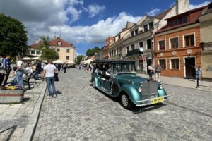 01.05.2025. Sandomierz. Turyści w mieście / Fot. Grażyna Szlęzak - Radio Kielce