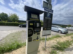 06.05.2025. Kielce. Strefa płatnego parkowania na osiedlu Bocianek / Fot. Jarosław Kubalski - Radio Kielce