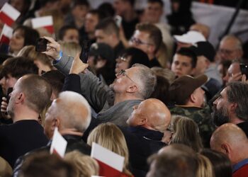Kampania prezydencka 2025: debaty, kontrowersje i walka o głosy Konfederacji