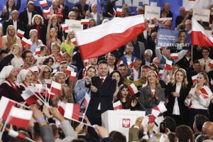 18.05.2025. Sandomierz. Wieczór wyborczy Rafała Trzaskowskiego / Fot. Jarosław Kubalski - Radio Kielce