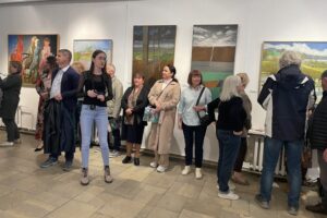 „Renesans Man z Opatowa” - nowa wystawa w galerii BWA Sandomierz - Radio Kielce 09.05.2025. Sandomierz. Wystawa prac Stanisława Kwiatkowskiego / Fot. Grażyna Szlęzak - Radio Kielce
