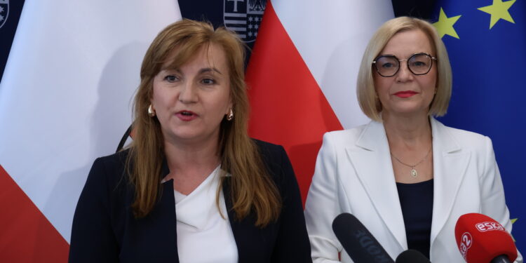 28.05.2025. Kielce. Konferencja prasowa dotycząca uruchomienia III edycji Świętokrzyskiego Programu Stypendialnego / Fot. Adrian Dróżdż - Radio Kielce
