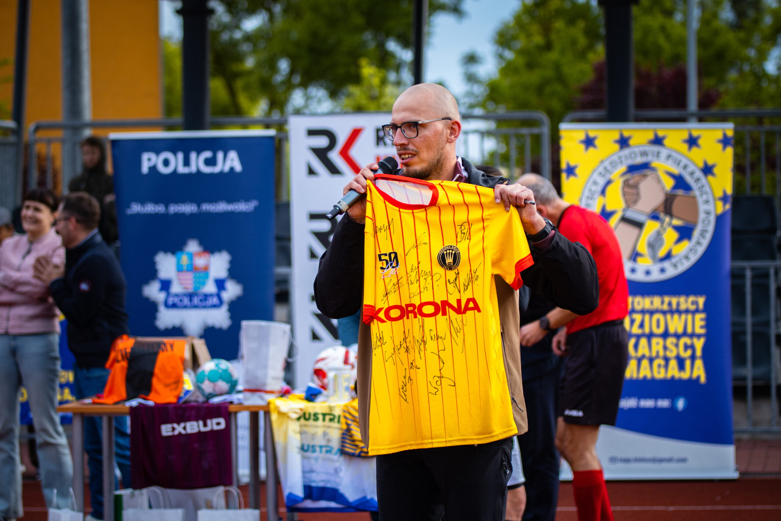 Wielkie serca przyjaciół Leszka. Zebraliśmy ponad 15 tysięcy złotych - Radio Kielce Wielkie serca przyjaciół Leszka. Zebraliśmy ponad 15 tysięcy złotych - Radio Kielce