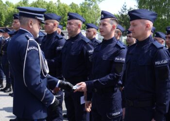 21.05.2025. Kielce. Uroczystość ślubowania nowo przyjętych policjantów / Fot. Adrian Dróżdż