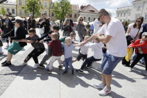 Piknik Europejski na Rynku – rozmowy o przyszłości i wspólnocie - Radio Kielce