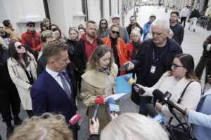 Urząd ogłosił drugi konkurs, a aktorzy i sympatycy teatru bronią wybranego kandydata