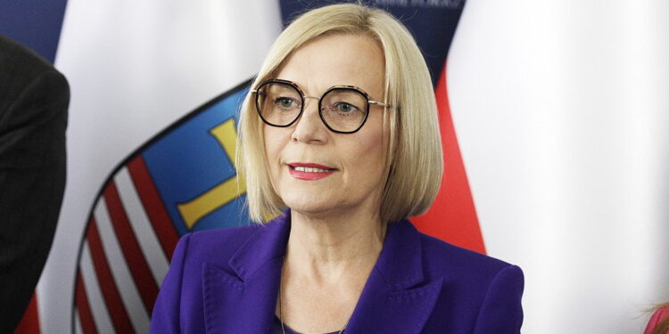 Czy marszałek zwróci dotację?
