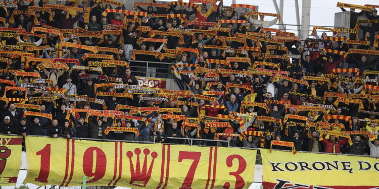 05.05.2025  Kielce. 31. kolejka piłkarskiej Ekstraklasy. Mecz GKS Katowice – Korona Kielce. Kibice / Fot. Jarosław Kubalski - Radio Kielce