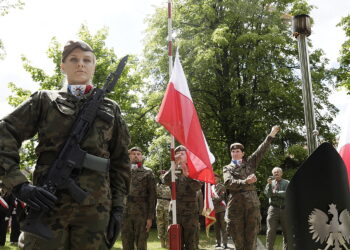 08.05.2025. Kielce. Cmentarz Wojsk Polskich. Wojewódzkie Obchody Narodowego Dnia Zwycięstwa / Fot. Jarosław Kubalski - Radio Kielce