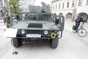 08.05.2025. Kielce. Rynek. Piknik profilaktyczno-wojskowy / Fot. Jarosław Kubalski - Radio Kielce