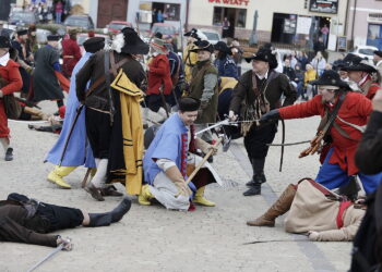 10.05.2025 Chęciny. Piknik historyczny / Fot. Jarosław Kubalski - Radio Kielce