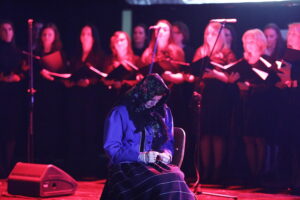 „Matka matek płaczących” - poruszający koncert w WDK - Radio Kielce