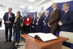 14.05.2025. Kielce. Urząd marszałkowski. Konferencja prasowa o Księdze Tysiąclecia / Fot. Jarosław Kubalski – Radio Kielce