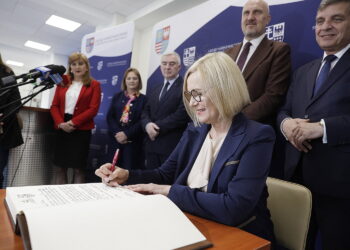Każdy może się wpisać do Księgi Tysiąclecia