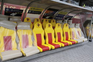 Stadion w nowej odsłonie. Trwa wymiana foteli