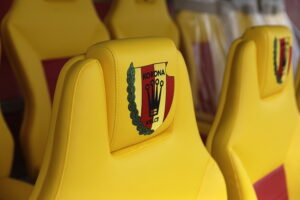 Stadion w nowej odsłonie. Trwa wymiana foteli - Radio Kielce