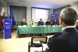 Kielecki teatr opowie o ojcach. Pomogą osadzeni w areszcie - Radio Kielce
