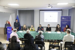 Kielecki teatr opowie o ojcach. Pomogą osadzeni w areszcie - Radio Kielce