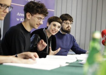 Kielecki teatr opowie o ojcach. Pomogą osadzeni w areszcie