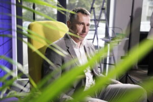 Audycja „Dzień Dobry, to Ja! Rozmowy inne niż wszystkie w Radiu Kielce” . Gościem audycji jest piłkarz ręczny, prezes Związku Piłki Ręcznej w Polsce Sławomir Szmal / Fot. Jarosław Kubalski - Radio Kielce