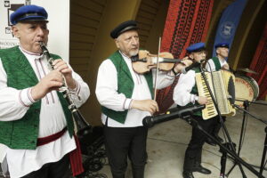 Najlepsi muzycy ludowi z naszego regionu spotkali się w Kielcach - Radio Kielce