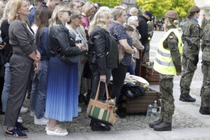 70 żołnierzy złożyło w Daleszycach przysięgę wojskową - Radio Kielce