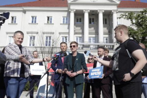 Samorządowcy KO i Lewicy popierają Trzaskowskiego