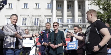 Samorządowcy KO i Lewicy popierają Trzaskowskiego