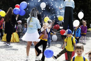 Koziołek Matołek, Królewna Śnieżka i Czerwony Kapturek u przedszkolaków - Radio Kielce
