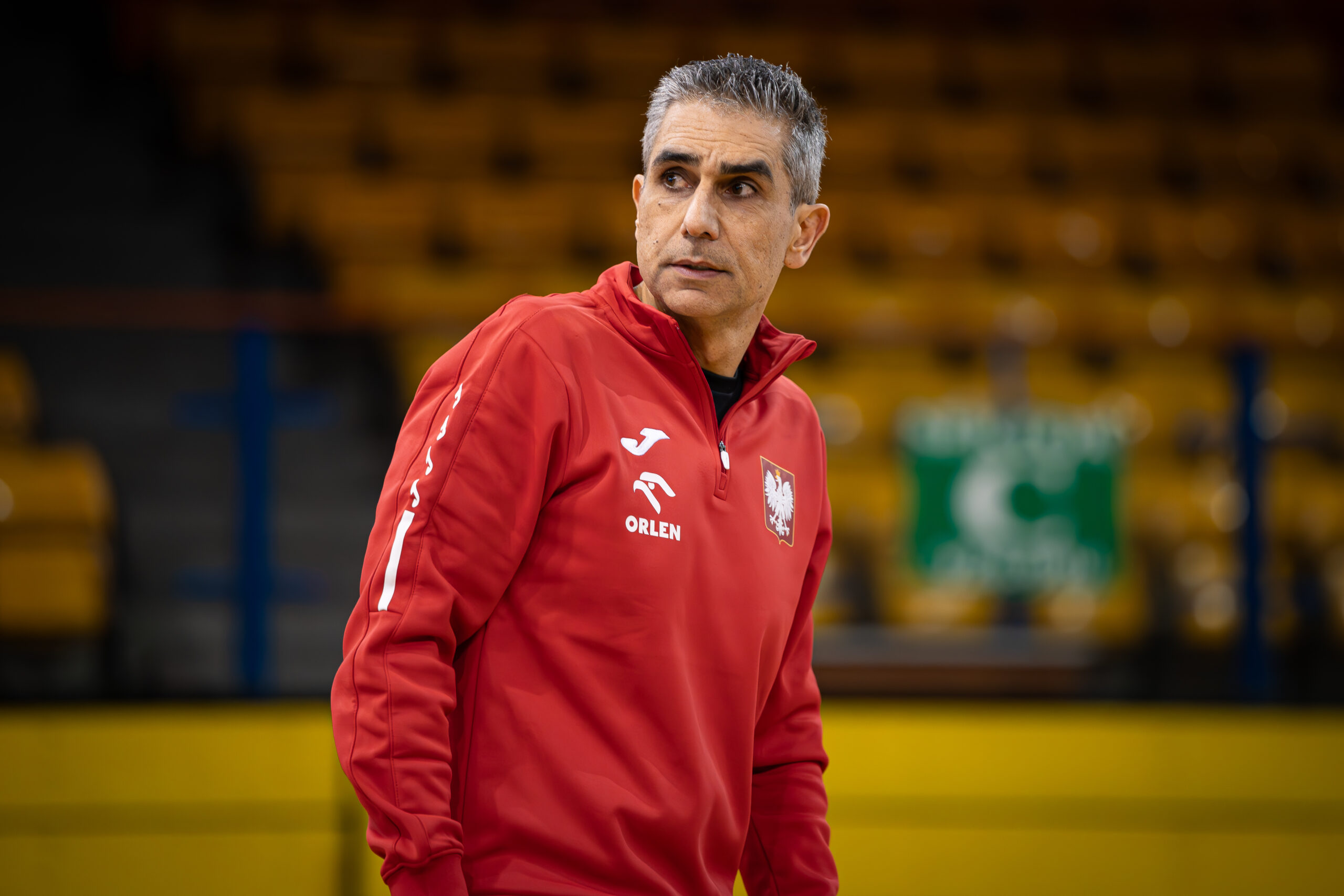 Biało-Czerwoni grają o awans na EURO 2026. Debiut Joty Gonzaleza - Radio Kielce Jota Gonzalez / Fot. Paweł Bejnarowicz / Związek Piłki Ręcznej w Polsce.