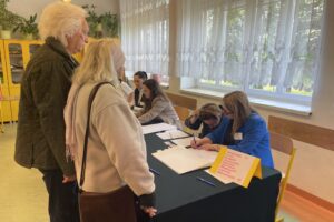 18.05.2025. Sandomierz. Obwodowa komisja wyborcza nr 2 / Fot. Grażyna Szlęzak - Radio Kielce