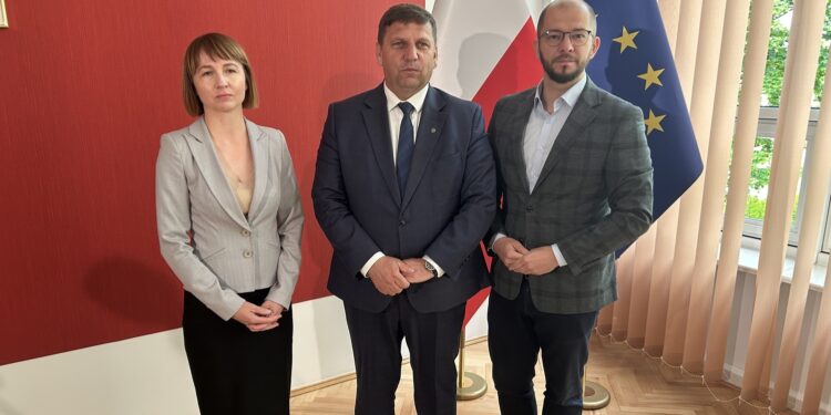 19.05.2025. Kielce. Konferencja w sprawie przekazania pieniędzy na organizacje pozarządowe / Fot. Iwona Murawska-Bujnowicz - Radio Kielce