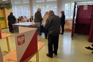 18.05.2025. Sandomierz. Obwodowa komisja wyborcza nr 2 / Fot. Grażyna Szlęzak - Radio Kielce