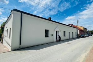 Chmielnik. Budynek, w którym mieści się mykwa oraz restauracja / Fot. Dorota Klusek - Radio Kielce