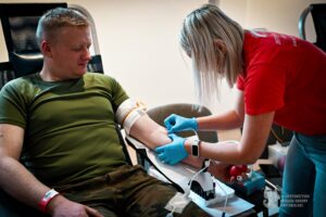 19 litrów najcenniejszego leku