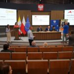 25.06.2025. Kielce. Świętokrzyski Urząd Wojewódzki. Podpisanie umów w ramach programu „Senior+” na dalsze funkcjonowanie domów i klubów seniora / Fot Świętokrzyski Urząd Wojewódzki w Kielcach