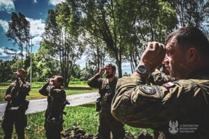 Terytorialsi i policjanci wspólnie prowadzili pościg - Radio Kielce