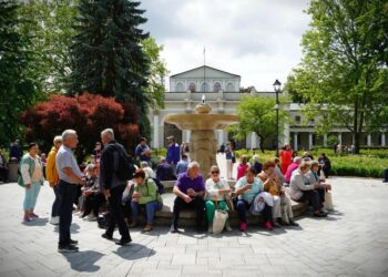 11.06.2025. Busko-Zdrój. Senioralia / Fot. Świętokrzyski Urząd Wojewódzki w Kielcach