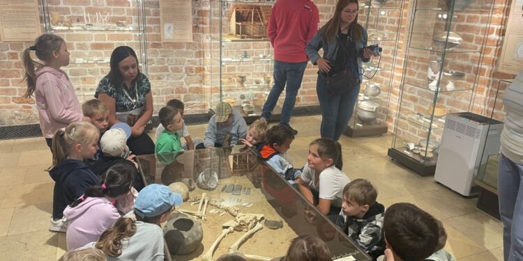 13.06.2025. Muzeum Zamkowe w Sandomierzu. Europejskie Dni Archeologii / Fot. Grażyna Szlęzak - Radio Kielce