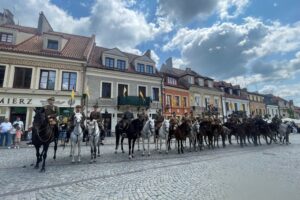14.06.2025. Sandomierz. Uroczystość patriotyczna ku czci 14. Pułku Ułanów Jazłowieckich / Fot. Grażyna Szlęzak - Radio Kielce